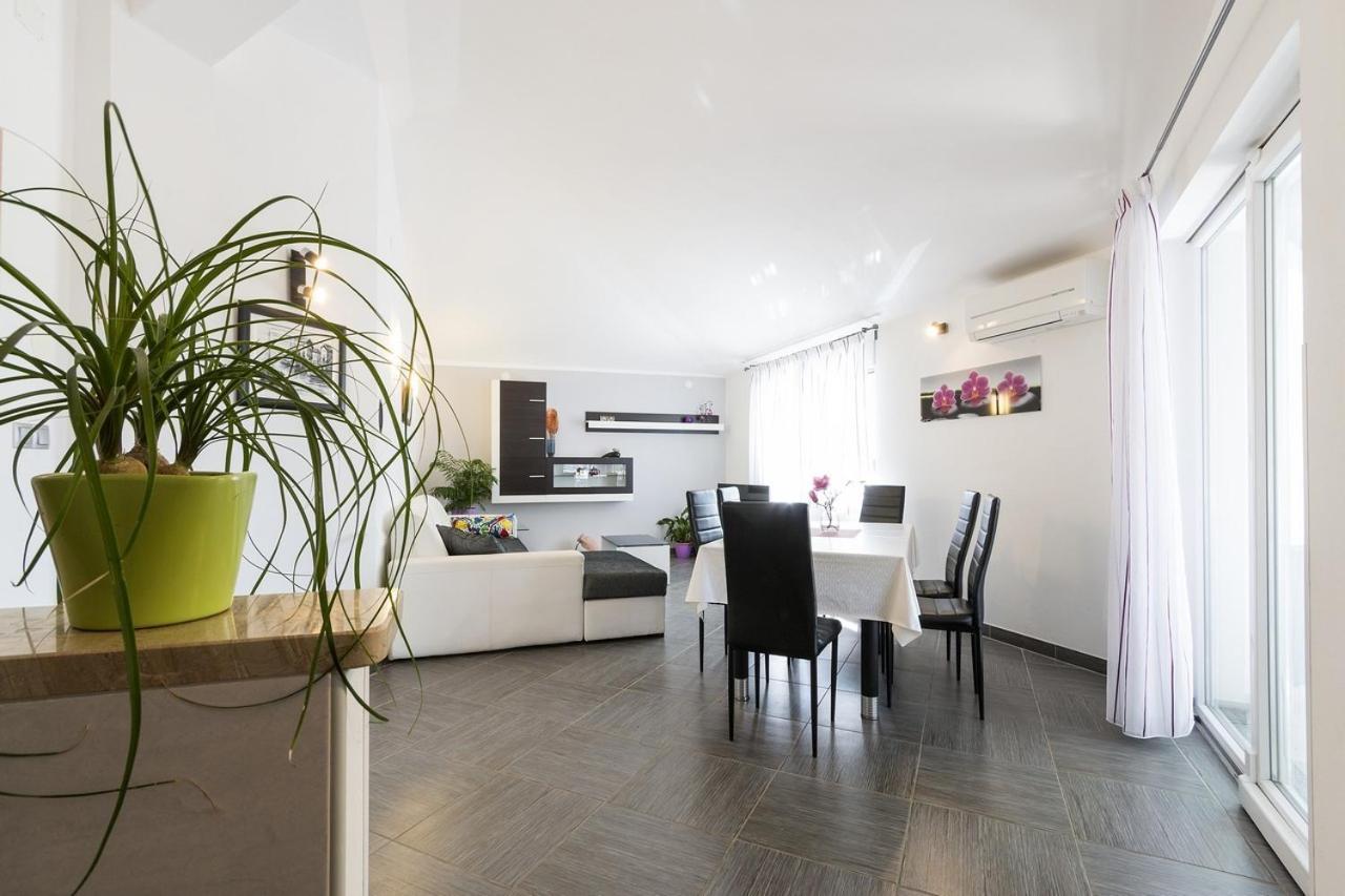 Apartment Carmen Pula Exteriér fotografie