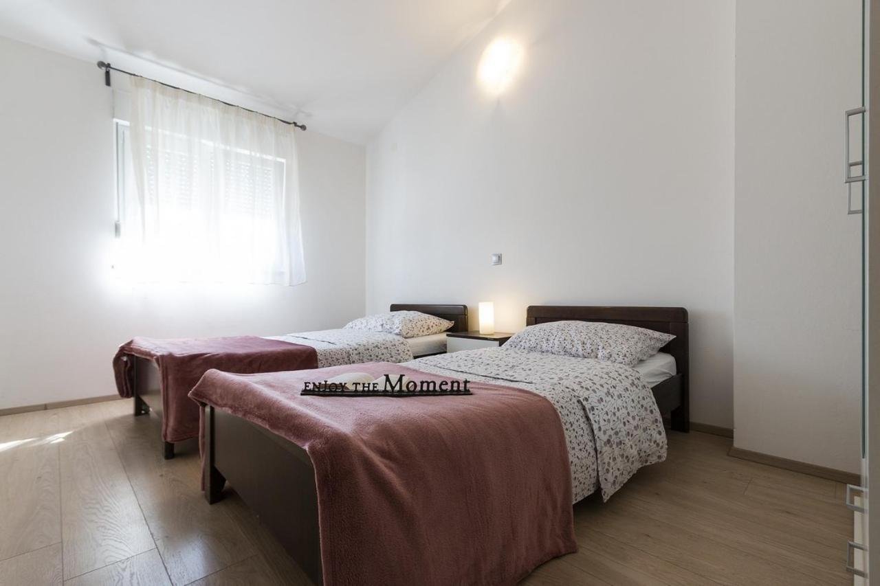 Apartment Carmen Pula Exteriér fotografie