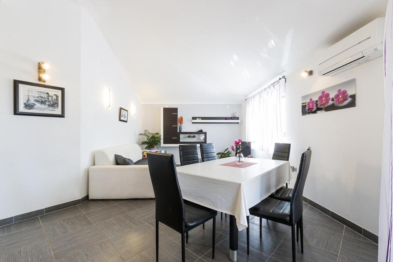Apartment Carmen Pula Exteriér fotografie